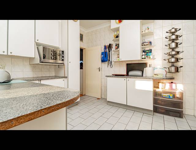 4 BEDROOM HOUSE FOR SALE IN RACEVIEW